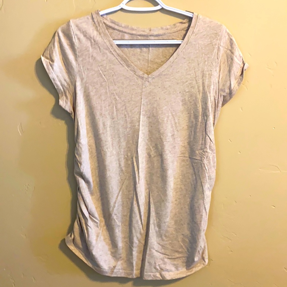 Liz Lange Maternity brown v-neck tee, good condition, size M